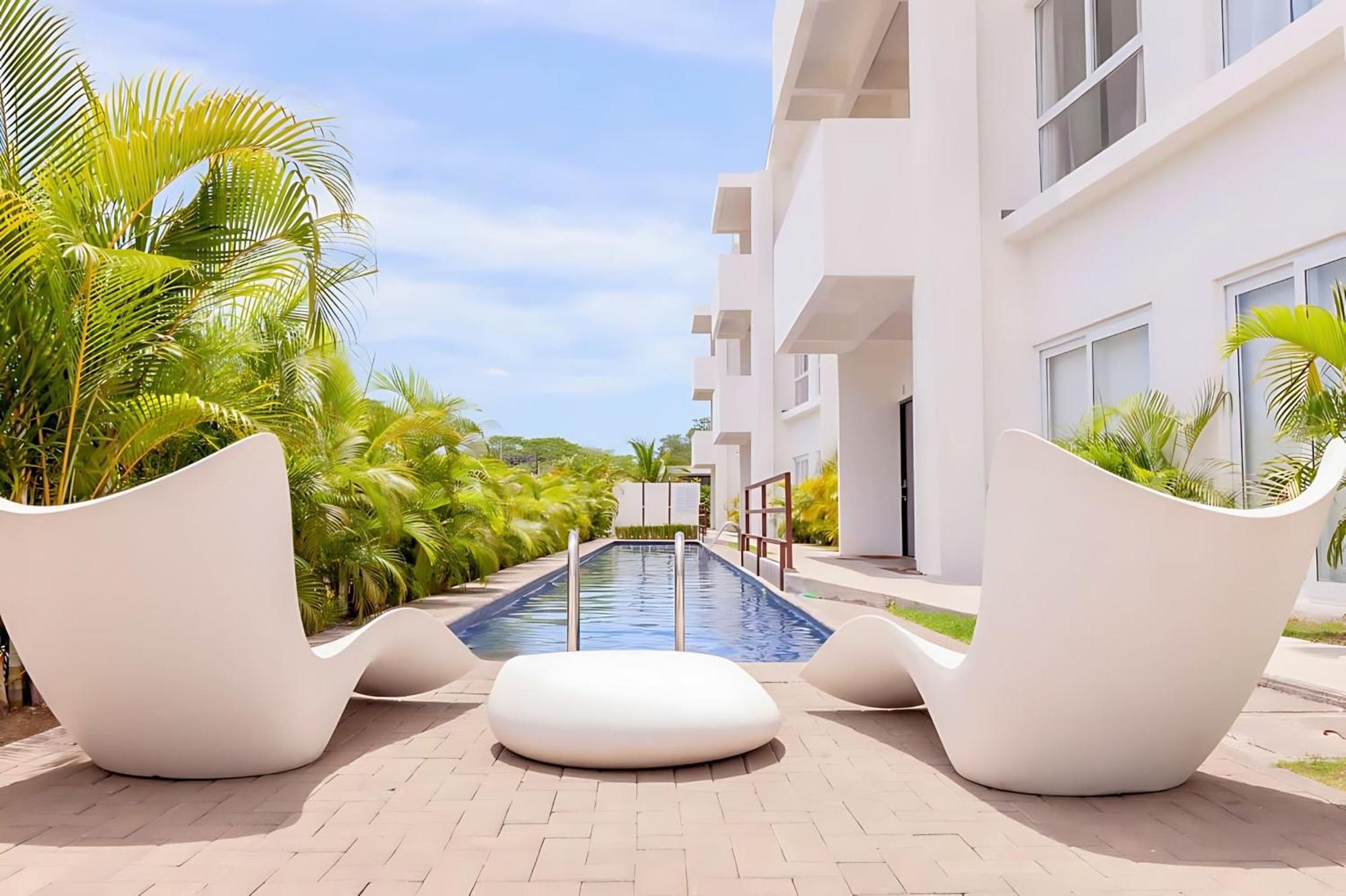 Modern 2Br Condo - Minutes From Jaco Beach - Prime Location Exterior photo