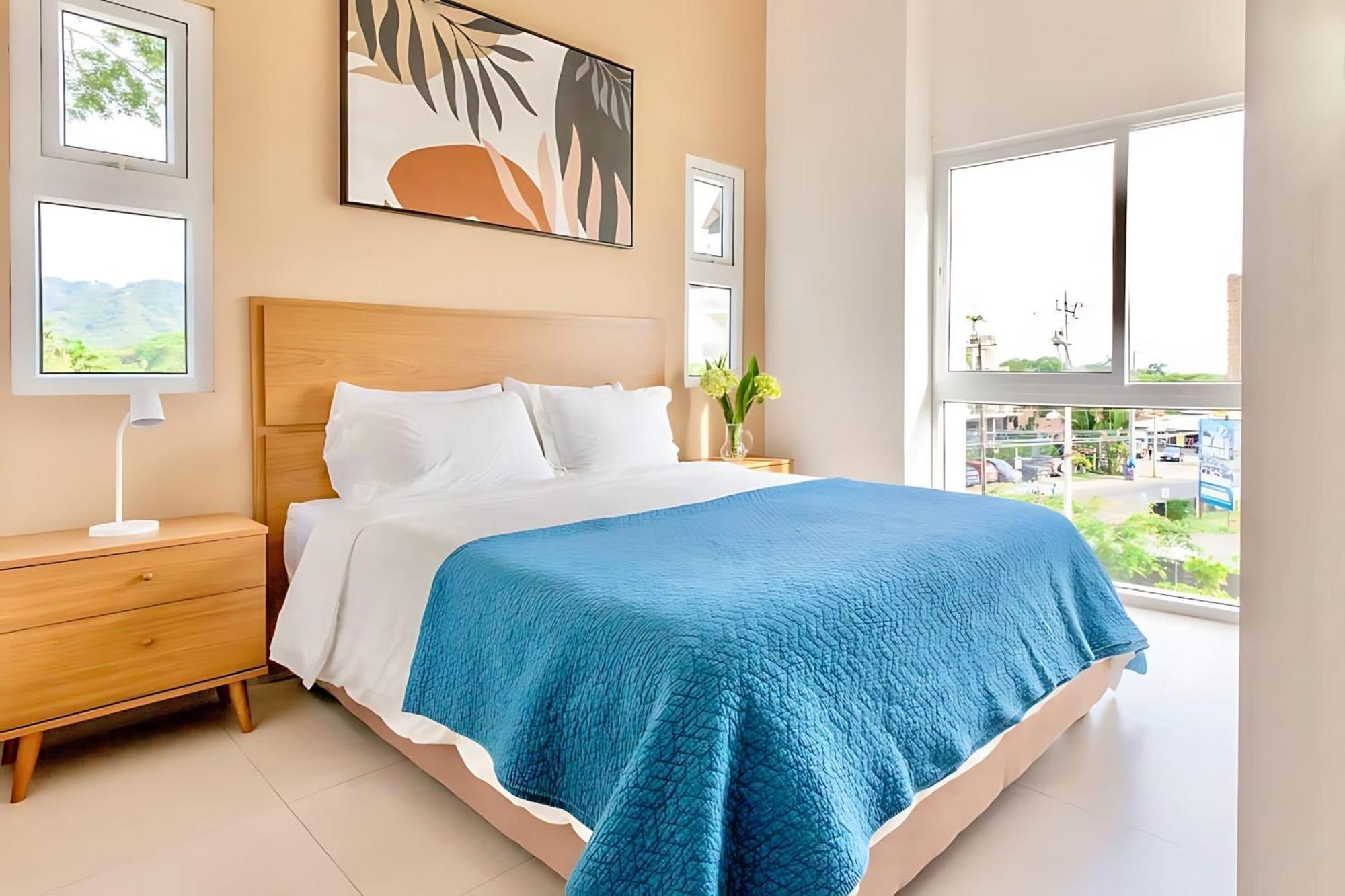 Modern 2Br Condo - Minutes From Jaco Beach - Prime Location Exterior photo