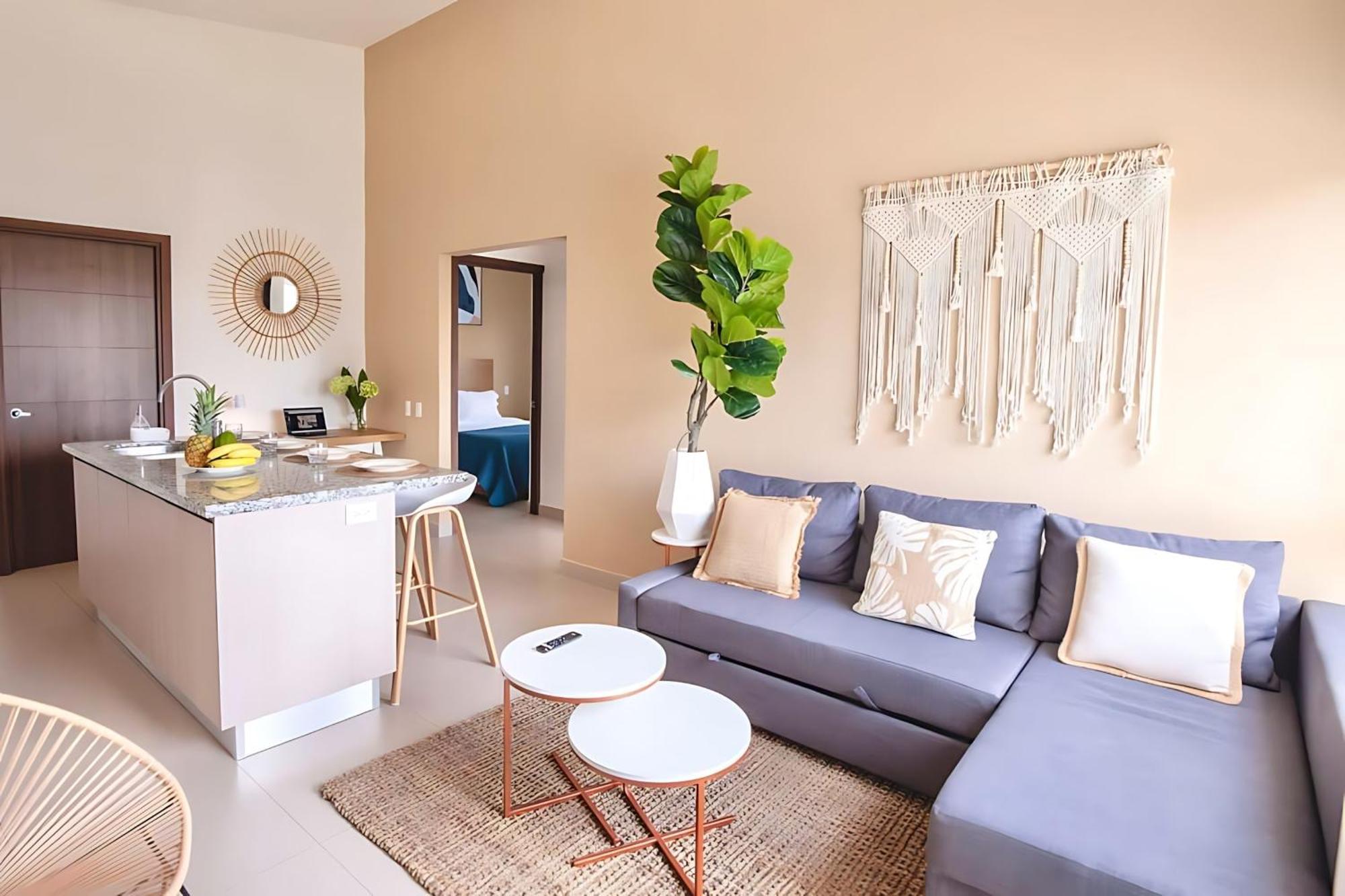 Modern 2Br Condo - Minutes From Jaco Beach - Prime Location Exterior photo